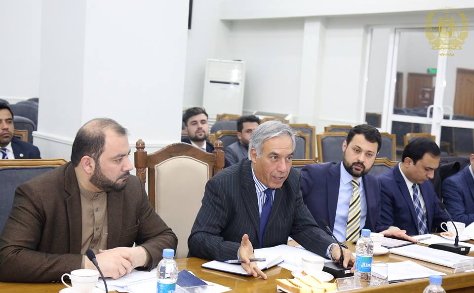   تطبیقي شاخصونو لومړنۍ ناسته