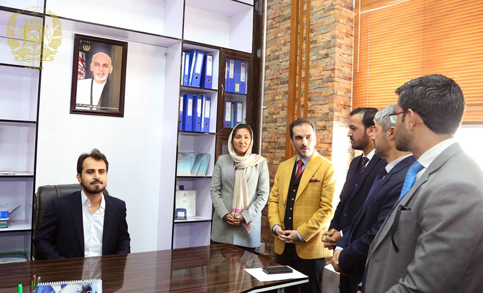 نوي ګمارل شوي رئیسان د مالیې وزارت سرپرستې او د یاد وزارت د پالیسۍ مرستیالې اغلې ناهید سرابي، له لوري په رسمی توګه د یادو ریاستونو کارکوونکو ته ور وپېژندل شول.