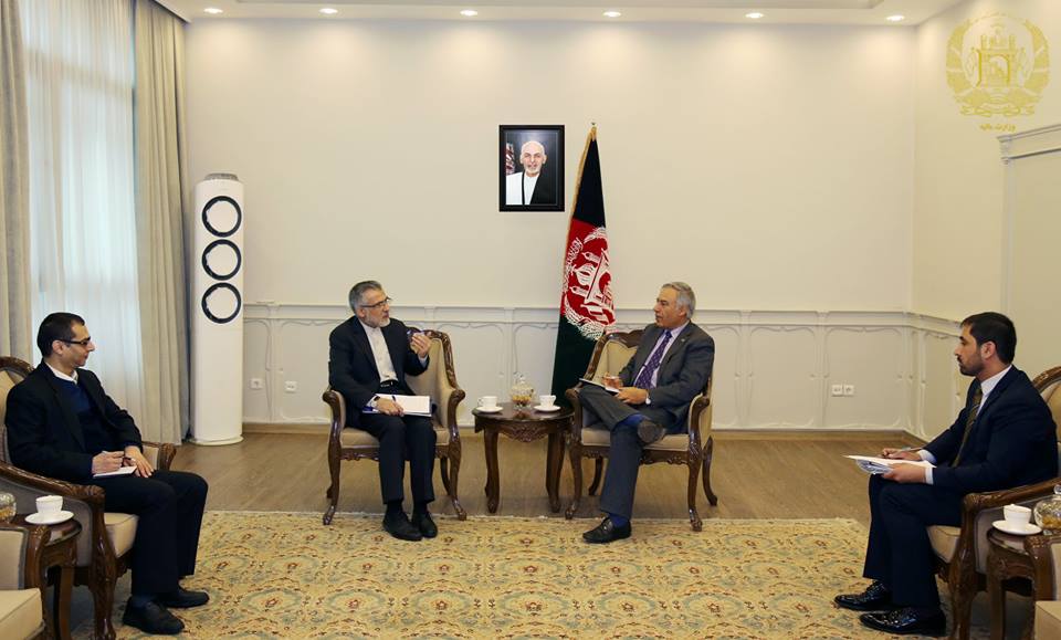 سرپرست وزارت مالیه با سفیر جمهوری اسلامی ایران مقیم کابل در مورد تحکیم هرچه بیشتر روابط اقتصادی و تجارتی میان دو کشور بحث نمود