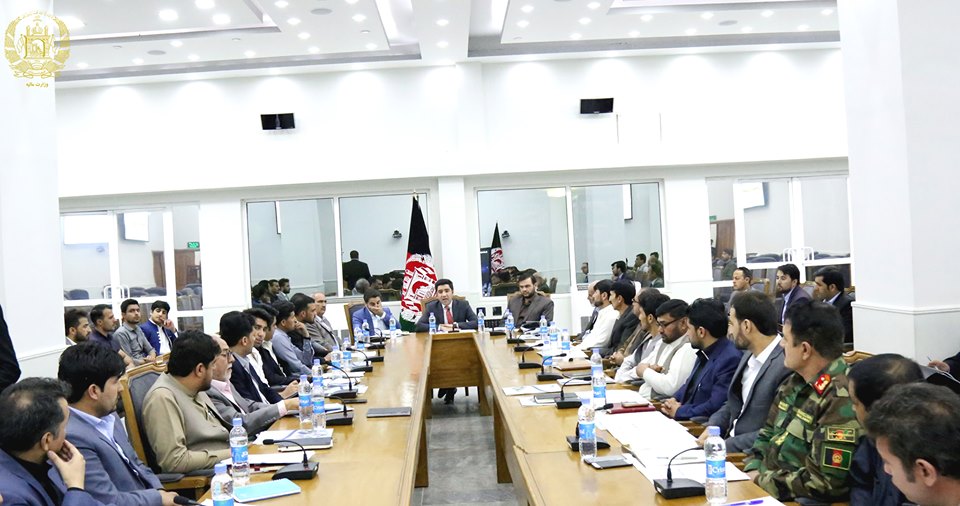 منځني مالیه ورکوونکي